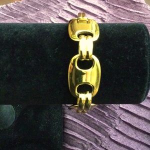 Joan Rivers 7” gold tone bracelet